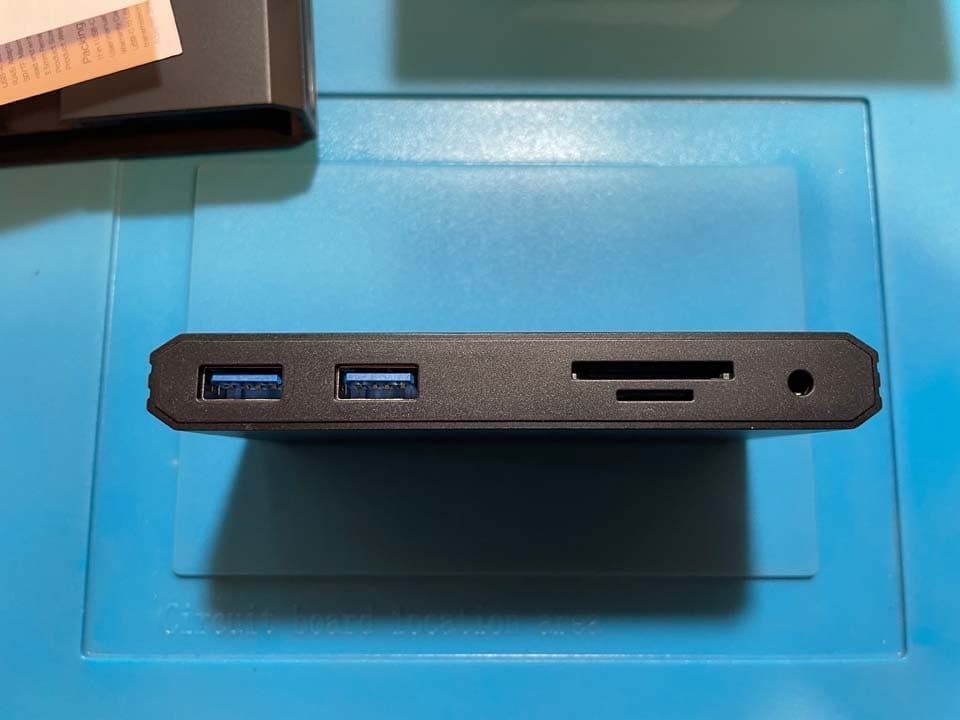 Cooling fan mounted on Steam Deck