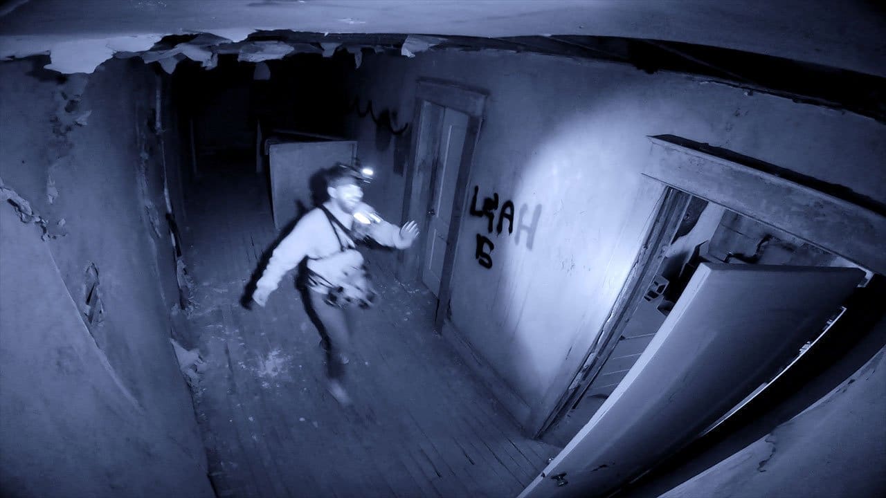 Shawn explores the haunted house in Deadstream