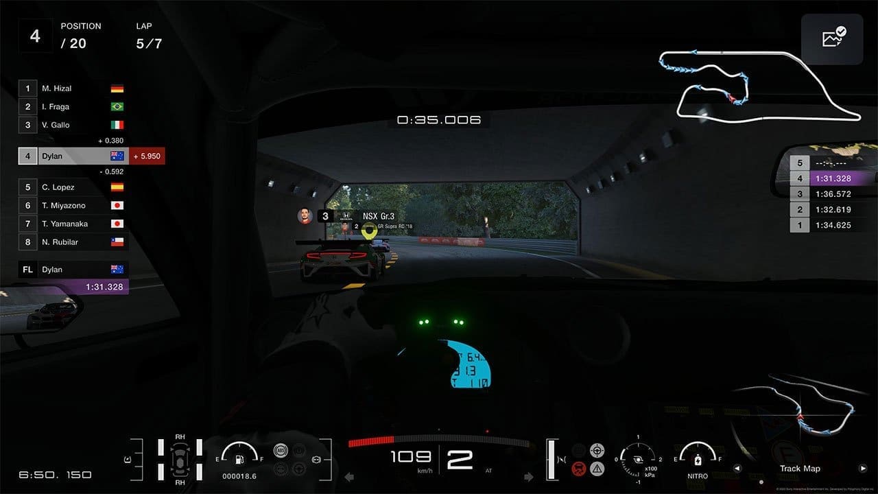 GT7 racing screen