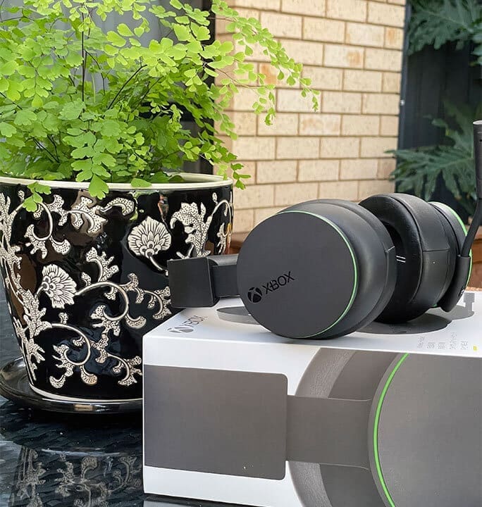 Xbox Wireless Headset photo 1