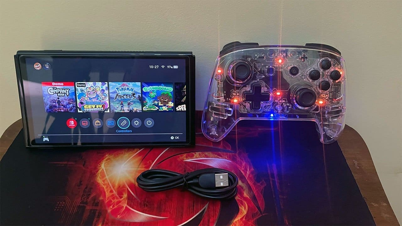 NYXI Transparent Pro Controller with LED lighting