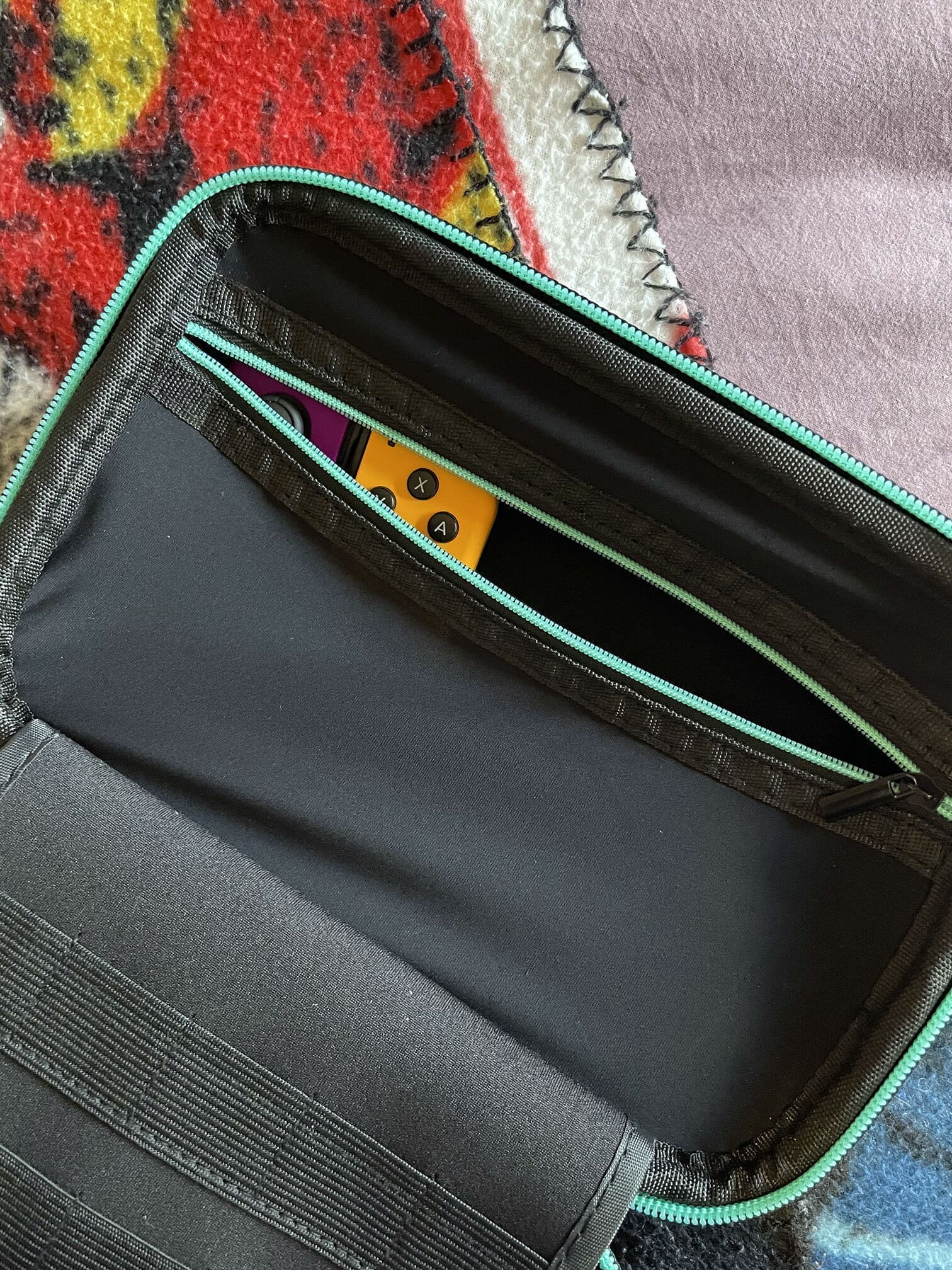 Fixture S1 Case with Joy-Cons storage