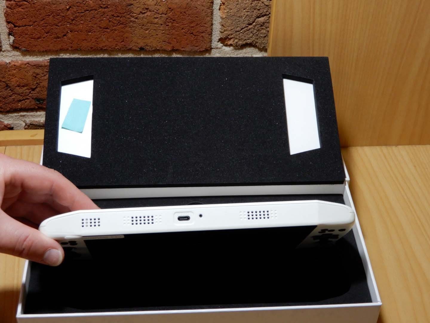 Base view with USB-C