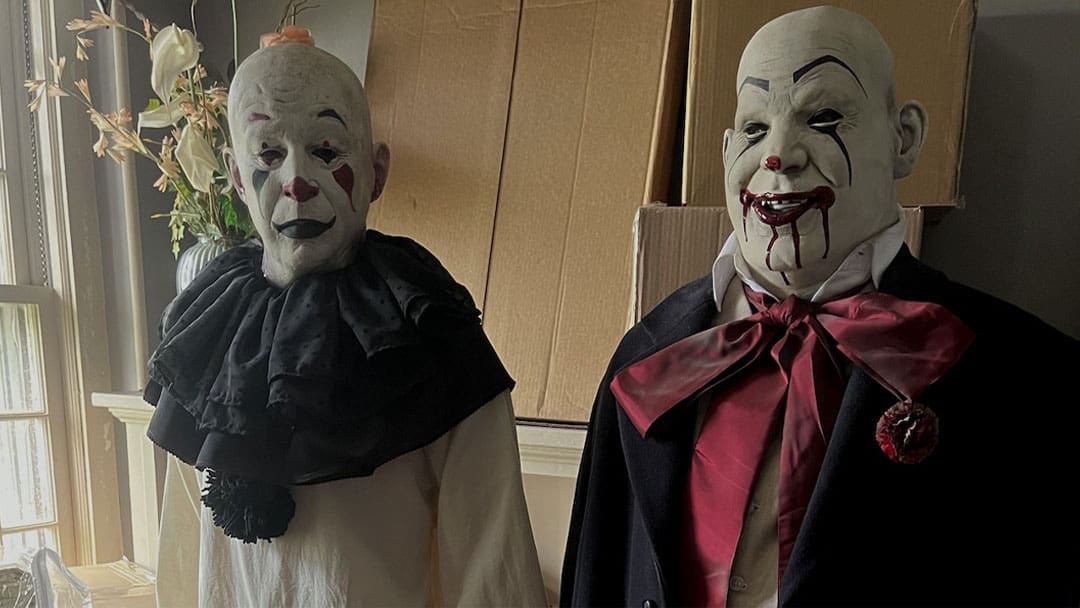 Hell House LLC Origins: The Carmichael Manor Review – Thanks, I’m afraid of clowns again