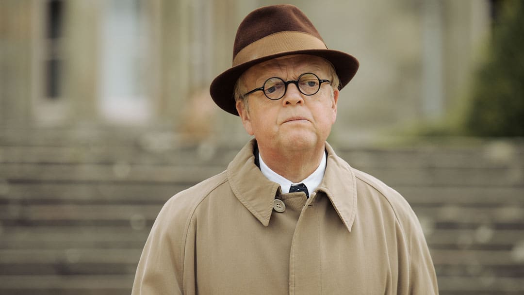 [CLOSED] Competition: WIN 1 of 3 double-passes to Mr Burton